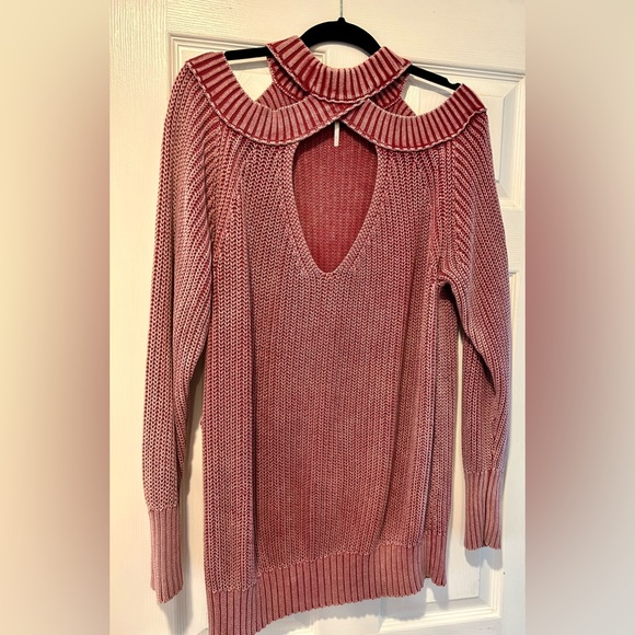 Free People Sweater - Picture 2 of 2